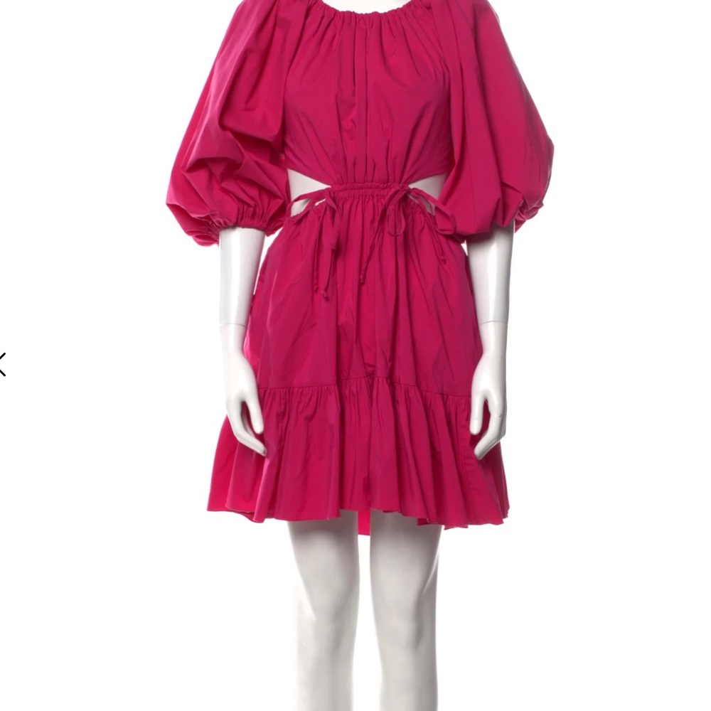 Charina Sarte Crew Neck Knee-Length Dress